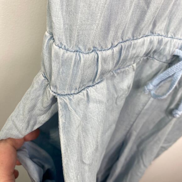 Cloth & Stone Womens Chambray Jumpsuit Size S Blue Tencel V Neck Capri Summer - Picture 6 of 11